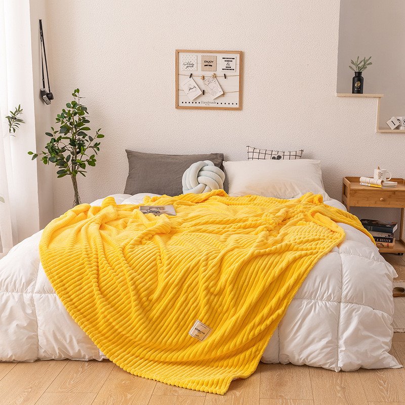 Orangefarbene, korallenfarbene Samtdecke