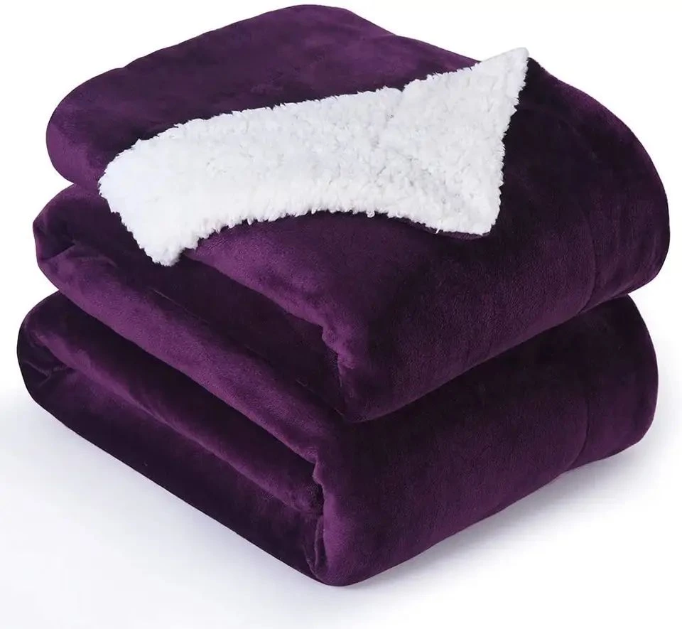 Lila Sherpa Decke