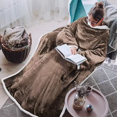 Snuggie Hoodie Decke
